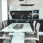 Voir Apartment Apartman *
