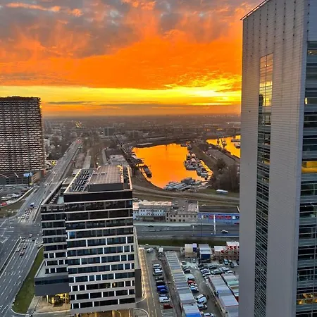 公寓 Voir Apartment *