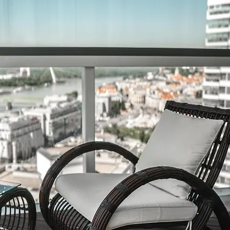 Voir Apartment 布拉迪斯拉发